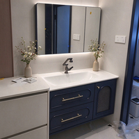 Ensemble de meubles de salle de bain en PVC avec miroir intelligent anti-buée, armoire murale et lavabo en céramique