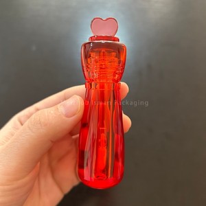ISMAN Nuevo Tubo <span class=keywords><strong>de</strong></span> Brillo Labial en Forma <span class=keywords><strong>de</strong></span> Corazón <span class=keywords><strong>de</strong></span> 3 ml, Transparente, Rojo, Envase Vacío Bonito, Empaque Romántico para el Día <span class=keywords><strong>de</strong></span> San Valentín, Logotipo Personalizado - Product Image 4