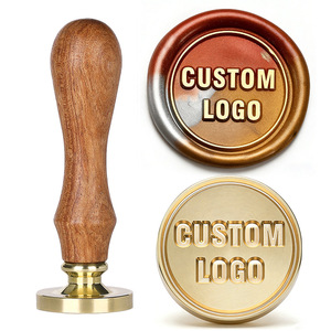 Sello de Cera Personalizado con Logotipo, Mango de Madera de Palisandro, Cabeza de Latón de 2.5 cm - Product Image 1