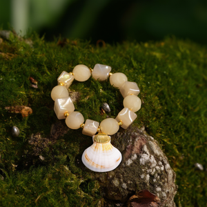 Fashion <b>Beaded</b> <b>Bracelet</b> With Shell Pendant 316L Stainless Steel PVD Gold Plating Sustainable Resistant - Product Image 3
