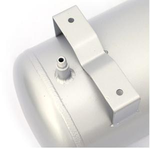 L'usine produit des réservoirs de stockage d'air, des réservoirs tampons, des réservoirs sous pression et des réservoirs de stockage de freins à air épais en alliage d'aluminium - Product Image 4
