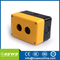 HUAWU XAL-j02 Boîtier de commutateur à bouton-poussoir étanche IP67 en plastique ABS électronique personnalisé à 1 trou avec courant maximal de 16A pour ascenseur