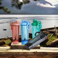 Gobelet mélangeur personnalisé d'usine de haute qualité en plastique sans Bpa Bouteilles d'eau GYM Bouteille shaker électrique protéiné pour cadeau