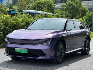 ฮอนด้า P7 2025 รถขับเคลื่อนสี่ล้อ ระยะทางวิ่งไกลสุด รุ่นมอเตอร์คู่ EV SUV 350 กิโลวัตต์ แรงบิด 770 นิวตันเมตร ความเร็วจากศูนย์ถึงร้อยกิโลเมตรต่อชั่วโมงใน 6 วินาที - Product Image 2