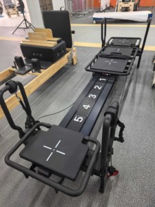Máquina de <span class=keywords><strong>Pilates</strong></span> <span class=keywords><strong>Reformer</strong></span> de Aluminio, Portátil, Comercial, para Estudio, <span class=keywords><strong>Mini</strong></span> <span class=keywords><strong>Reformer</strong></span> Profesional de Piernas Altas para <span class=keywords><strong>Pilates</strong></span> - Product Image 1
