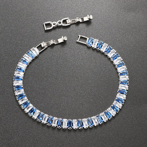 Nuevo Brazalete de Moda Chapado en Oro de 18k con Circonitas Cúbicas Rectangulares de Colores, Brazalete de Cadena de Tenis con Cristales de Arcoíris para Mujer - Product Image 6
