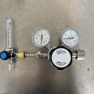 Régulateur de pression en acier inoxydable 316L Débitmètre pour gaz GPL CO2 Vanne de réduction durable pour les applications de sulfure d'hydrogène - Product Image 5