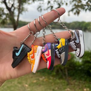 Llavero con Mosquetón <span class=keywords><strong>AF1</strong></span>, Serie G-Dragon Daisy, Molde Tridimensional Hueco para Zapatos, Diseño Duradero en Aleación Esmaltada - Product Image 2