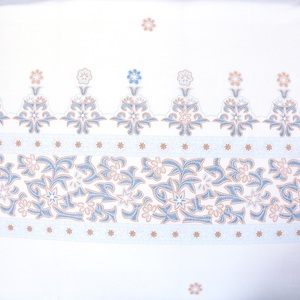 Sang Trọng 5 Sao Khách Sạn Bộ Đồ Giường Đặt 4Pcs Nữ Hoàng Kích Thước Trắng Bông 300 TC Thêu Khăn Trải Giường Mô Hình Hoa Khăn Trải Giường - Product Image 2