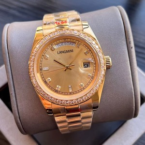 Nouveau produit Diamond Watch avec affichage du calendrier | Vente en gros de style chaud avec haute qualité - Product Image 4