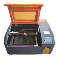 Kelinci 3040 Grafir Laser Kecil Laser Cutting Harga Mesin untuk Perhiasan Ukiran