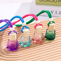 Diffuseur de parfum de luxe en verre pour voiture, avec bouchon en bois et corde de suspension, en gros