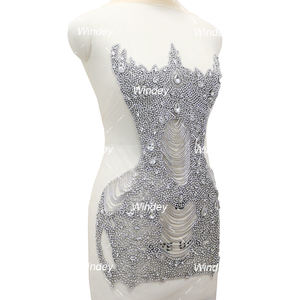 Высококачественные серебряные большие стеклянные блестящие камни на заказ со Стразами Лиф Кристалл Аппликация для выпускных платьев - Product Image 3