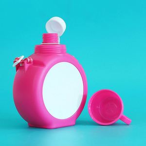 Botella de Agua Personalizada de Plástico para Sublimación al por Mayor con Logotipo y Banda para la Escuela - Product Image 2