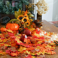 A89 Lot de 50 feuilles colorées d'automne et d'automne de 8cm Décorations de table pour Thanksgiving Feuilles d'érable artificielles