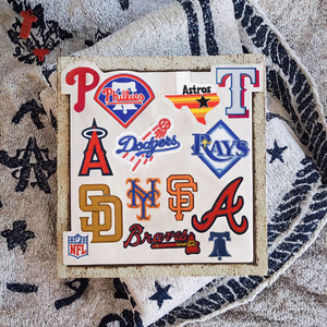 แพทช์ปักลายทีม NFL แบบใหม่จากโรงงาน ผลิตจาก PVC สำหรับรีดติดเสื้อฮู้ด เสื้อแจ็คเก็ต เสื้อสเวตเตอร์ และหมวก - Product Image 3