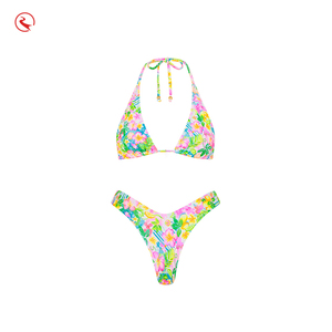Ensemble de bikini deux pièces à imprimé floral, col halter, bas string, séchage rapide, spandex, polyester, maillot de bain - Product Image 1