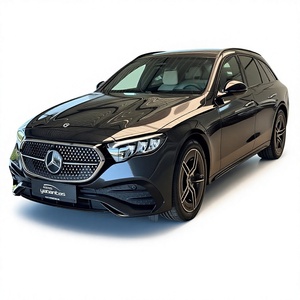 Mercedes-Benz E 200 T AMG 2025 Berline Automatique Essence Phares LED Jantes R18 Sièges en Cuir Moteur Turbo Toit Ouvrant Panoramique Euro - Product Image 1