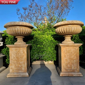 YOUFINE Coppia di Urne in Marmo Rosso Naturale Effetto Tramonto con Rilievo Floreale a Corno di Montone, Vaso in Pietra Intagliata con Piedistallo Quadrato per Giardino o Castello - Product Image 6