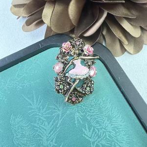 Broche Floral de Luxo Rosa Roxo Jacinto Lavanda - Acessório Elegante para Casacos - Product Image 3