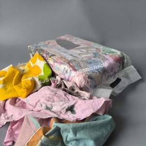 Trapos de Algodón 100% Reciclado de Textura Suave para Pintura, Pulido, Mantenimiento de Talleres y Limpieza - Product Image 1