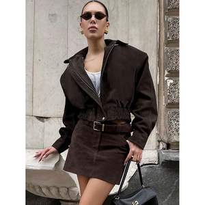 เสื้อแจ็คเก็ตมอเตอร์ไซค์ผู้หญิงแบบสั่งทำพิเศษ ปี 2026 ผ้าหนังกลับเทียม แขนยาว ซิปหน้า กันลม เสื้อนอกสำหรับฤดูใบไม้ร่วง - Product Image 6