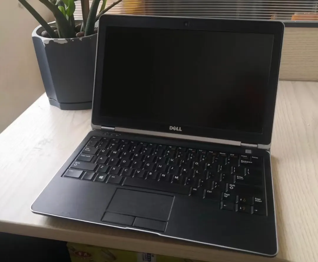 Низкая цена Ноутбук Б/у Latitude E6230 Core I5 3th gen, офисный компьютер 12,5 "для Dell подержанные ноутбуки б/у Электроника