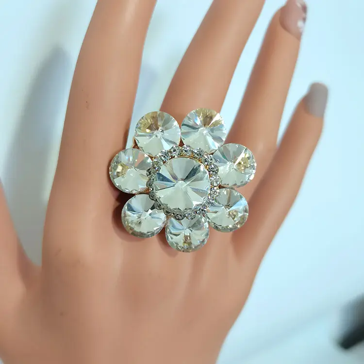 แหวนยืดหยุ่นขนาดใหญ่ปรับได้,แหวนสำหรับผู้หญิงเครื่องประดับแก้วคริสตัลอัญมณีสีดอกไม้ใหม่