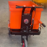Chariot électrique à trois roues poussé à la main Trémie électrique pour les matériaux de sable Godet incliné pour la construction