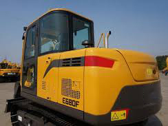 Excavatrice sur chenilles hydraulique économique de 43 kW, 8 tonnes, modèle E680F, avec garantie, godet de 0,3 m³ - Product Image 4