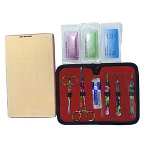 Kit de Entrenamiento Quirúrgico de Acero Inoxidable, Kit de Sutura, Instrumentos Médicos, Almohadilla Grande Roja para Práctica de Sutura - Product Image 1