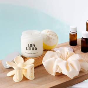 LANJO Set de Regalo Promocional para Bodas, Cuidado Personal, Vela en Frasco de Vidrio con Logotipo Personalizado Hecho a Mano, Económico y Elegante para Bodas - Product Image 5