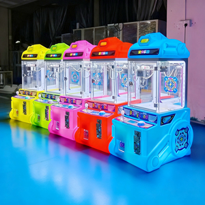 Hoogwaardige klauwautomaat met prijzen, op maat gemaakte mini-kraanautomaat met creditcardlezer - Product Image 1