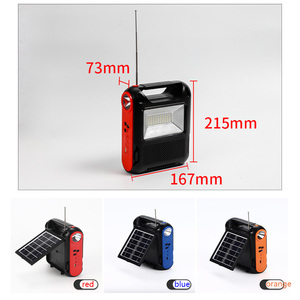 Bombilla de luz flash LED de <span class=keywords><strong>carga</strong></span> <span class=keywords><strong>solar</strong></span> Radio FM 18650 batería para acampar al aire libre luz Altavoz <span class=keywords><strong>solar</strong></span> Bluetooth inalámbrico al aire libre - Product Image 5