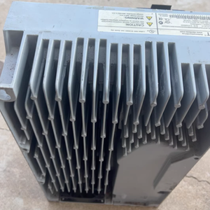 ไดรฟ์อัตโนมัติ VLT FC360 4Kw 134F2977 FC-360H4K0T4E20H2BXCD - Product Image 3