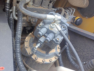 Excavadora Hidráulica Usada de Alta Calidad XCMG Oficial XE245G de 26 Toneladas para la Venta - Product Image 5