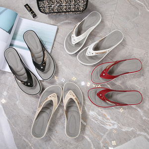Vente <span class=keywords><strong>en</strong></span> gros de tongs pour femmes, tongs de plage, tongs décontractées d'été, tongs pour femmes grandes tailles <span class=keywords><strong>en</strong></span> vente - Product Image 5