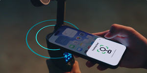 <span class=keywords><strong>Osmo</strong></span> <span class=keywords><strong>Mobile</strong></span> 8P กิมบอลกันสั่นสำหรับสมาร์ทโฟน พร้อมรีโมท ระบบ ActiveTrack 8.0 หมุนได้ 360 องศา แบตเตอรี่ใช้งานได้นาน 10 ชั่วโมง พร้อมแท่งต่อขยายสำหรับชาร์จโทรศัพท์ - Product Image 6