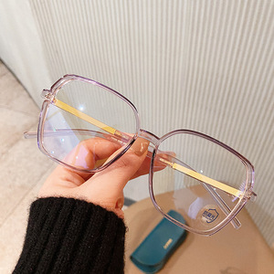 Montures de lunettes carrées rétro pour femmes, verres PC anti-lumière bleue, monture complète R5 605, origine Taizhou - Product Image 5