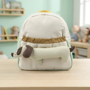 Nueva Mochila Infantil con Diseño de Perrito Teckel en Colores Pastel, con Cierre de Cremallera y Material de Nailon Resistente al Agua - Product Image 3