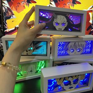 Caja <span class=keywords><strong>de</strong></span> luz <span class=keywords><strong>de</strong></span> corte <span class=keywords><strong>de</strong></span> papel <span class=keywords><strong>de</strong></span> Anime, caja <span class=keywords><strong>de</strong></span> sombra en capas 3D <span class=keywords><strong>de</strong></span> 19,7 cm, luz nocturna, marco <span class=keywords><strong>de</strong></span> <span class=keywords><strong>fotos</strong></span> <span class=keywords><strong>de</strong></span> dibujos animados, lámpara para decoración <span class=keywords><strong>de</strong></span> escritorio/dormitorio (venta al por mayor) - Product Image 2