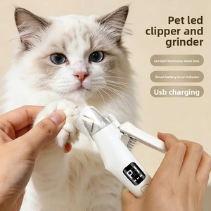 Coupe-ongles 2-en-1 pour chien avec lumières LED pour chiens et chats de petite, moyenne et grande taille, coupe-ongles rechargeable par USB pour animaux de compagnie - Product Image 4