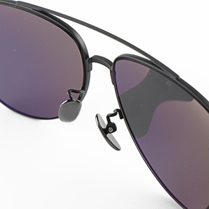 Gafas de Sol de Piloto Titan, Estilo Tradicional Chic, Color Negro, para Hombre y Mujer, Fabricantes Chinos, Marca Privada, Diseño Personalizado, Logotipo Personalizado - Product Image 5