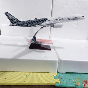 Modelo de Avión de Resina <span class=keywords><strong>Airbus</strong></span> <span class=keywords><strong>A350</strong></span> XWB de 47 cm 1/142 Prototype Airlines con Alas Fijas y Soporte de Exhibición - Product Image 4