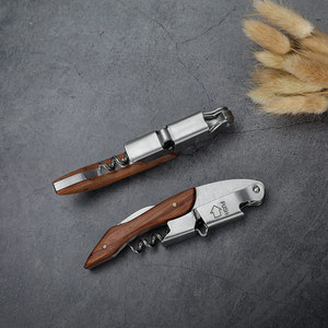 <span class=keywords><strong>Tire</strong></span>-<span class=keywords><strong>bouchon</strong></span> manuel à <span class=keywords><strong>double</strong></span> charnière en métal et cuir avec manche en bois de rose pour barman et serveur - Product Image 3