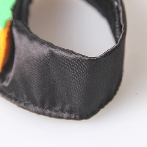Decoraciones para mascotas pequeñas de Halloween <span class=keywords><strong>Collar</strong></span> de pajarita de calabaza negra para gatos y perros Patrón sólido hecho de poliéster - Product Image 6