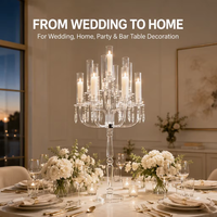 Candelabre en acrylique transparent à 13 bras, idéal pour les centres de table de mariage et la décoration de tables événementielles (vente en gros)