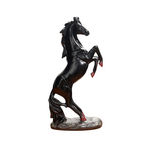 Ornamento Cavallo in Piedi Stile Europeo, Decorazione per Casa, Soggiorno, Ingresso, Studio, Ufficio, Artigianato in Resina con Significato 'Il Successo è una Volta' - Product Image 5