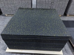 Tappetino in Gomma EPDM Colorato Spesso 15mm per Palestra, Resistente all'Usura, Antiscivolo, Pavimentazione Commerciale per Palestra Marca <span class=keywords><strong>UDINE</strong></span> - Product Image 6