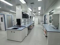 Banc de travail en acier sur pieds avec évier intégré pour laboratoire et école